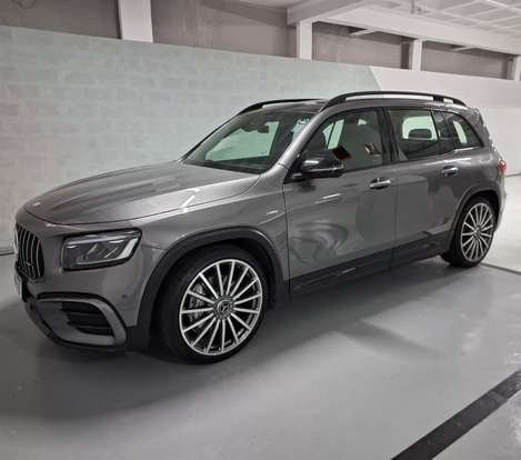 MERCEDES-BENZ-GLB 35 AMG-2024
