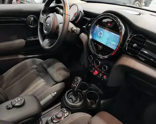 MINI-COOPER-2.0 16V TWINPOWER GASOLINA S 2P STEPTRONIC MINI-COOPER-2021