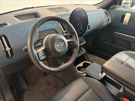 MINI-COUNTRYMAN-2024