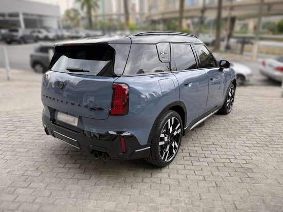 MINI-COUNTRYMAN-2025