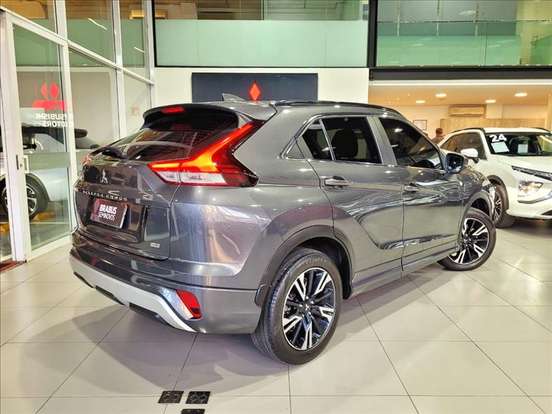 MITSUBISHI-ECLIPSE CROSS-2024