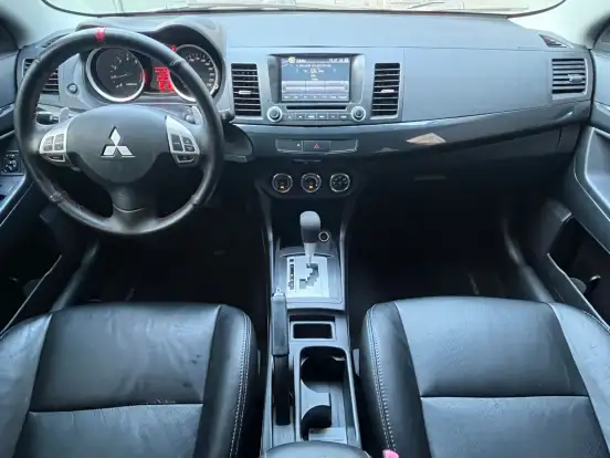 MITSUBISHI-LANCER-2012
