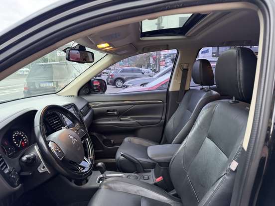 MITSUBISHI-OUTLANDER-2.0 16V GASOLINA 4P AUTOMÁTICO MITSUBISHI-OUTLANDER-2015