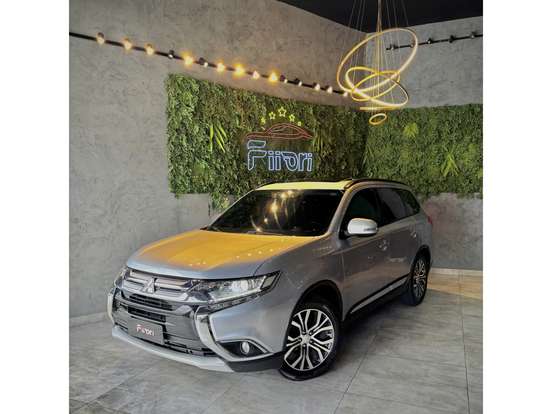 MITSUBISHI-OUTLANDER-2.0 16V GASOLINA 4P AUTOMÁTICO MITSUBISHI-OUTLANDER-2015