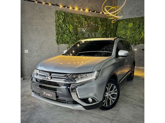 MITSUBISHI-OUTLANDER-2.0 16V GASOLINA 4P AUTOMÁTICO MITSUBISHI-OUTLANDER-2015