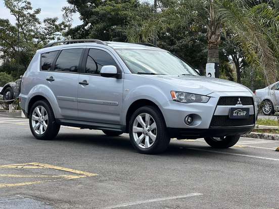 MITSUBISHI-OUTLANDER-2.0 16V GASOLINA 4P AUTOMÁTICO MITSUBISHI-OUTLANDER-2011