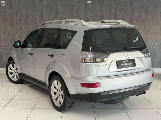 MITSUBISHI-OUTLANDER-2.4 4X4 16V GASOLINA 4P AUTOMÁTICO MITSUBISHI-OUTLANDER-2010