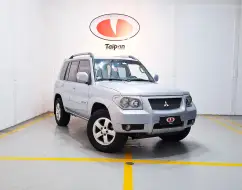 MITSUBISHI PAJERO TR4 2.0 4X4 16V FLEX 4P MANUAL MITSUBISHI PAJERO TR4 2.0 4X4 16V FLEX 4P MANUAL