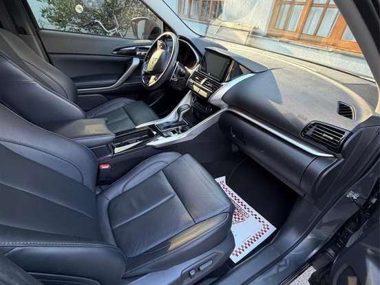 MITSUBISHI-ECLIPSE CROSS-1.5 MIVEC TURBO GASOLINA HPE CVT MITSUBISHI-ECLIPSE CROSS-2024