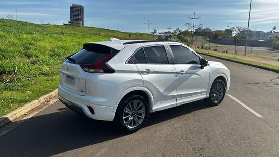 MITSUBISHI-ECLIPSE CROSS-2025