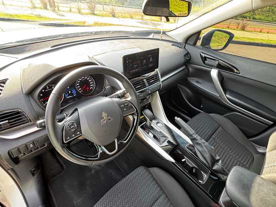 MITSUBISHI-ECLIPSE CROSS-1.5 MIVEC TURBO GASOLINA RUSH CVT MITSUBISHI-ECLIPSE CROSS-2025
