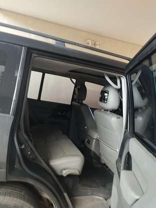 MITSUBISHI-PAJERO-2005