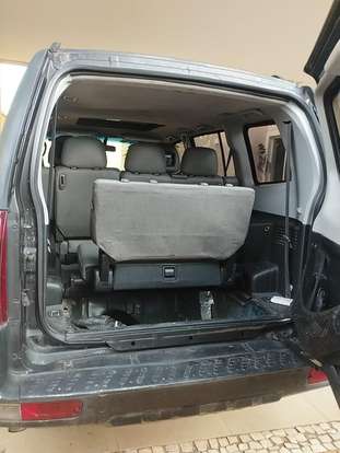 MITSUBISHI-PAJERO-2005