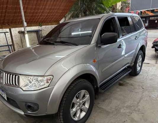 MITSUBISHI-PAJERO DAKAR-2013