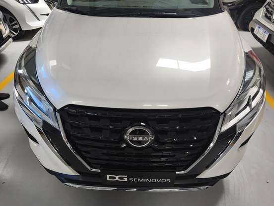 NISSAN-KICKS-2024