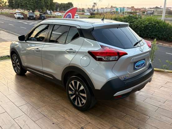 NISSAN-KICKS-2017
