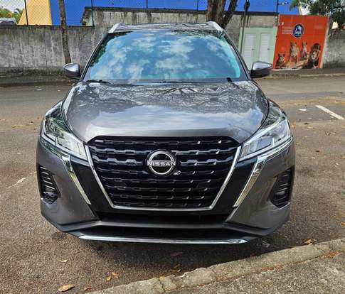 NISSAN-KICKS-2023