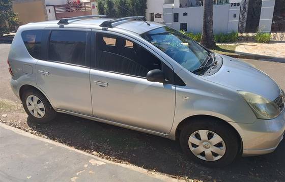NISSAN LIVINA 1.6 16V FLEX 4P MANUAL