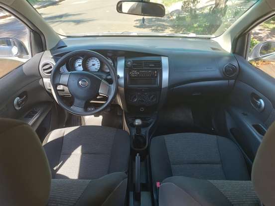 NISSAN-LIVINA-1.6 16V FLEX 4P MANUAL NISSAN-LIVINA-2013