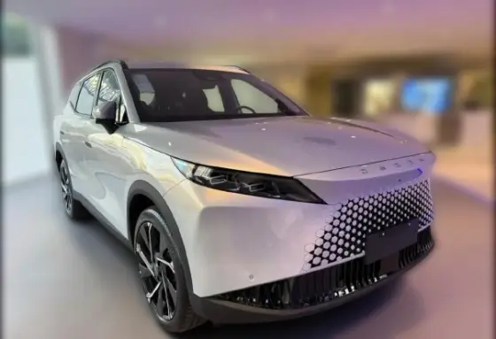 OMODA 7 1.5 TGDI PHEV LUXURY DHT