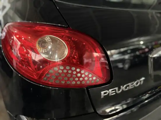 PEUGEOT-207-2008