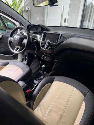 PEUGEOT-2008-2015