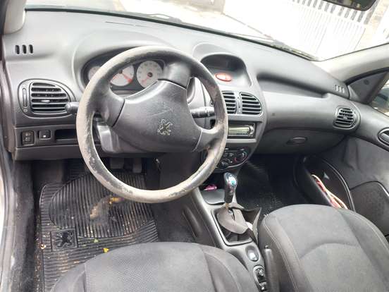 PEUGEOT-206-2007