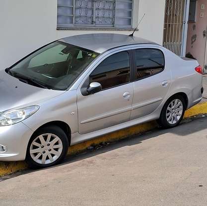 PEUGEOT-207-2010