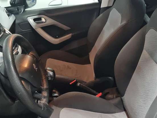 PEUGEOT-208-1.5 ACTIVE 8V FLEX 4P MANUAL PEUGEOT-208-2013