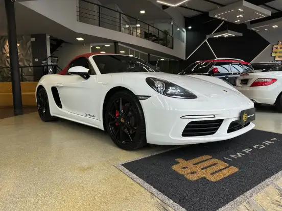 PORSCHE-718-2019