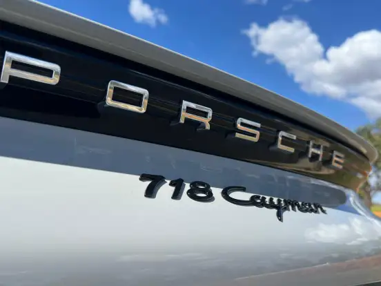 PORSCHE-718-2024