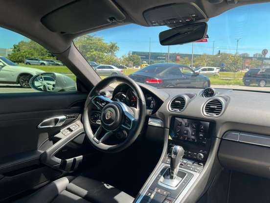 PORSCHE-718-2024