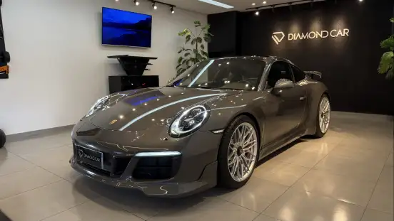 PORSCHE-911-2018