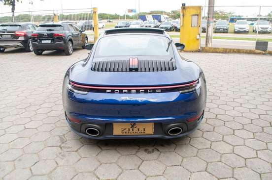 PORSCHE-911-2022