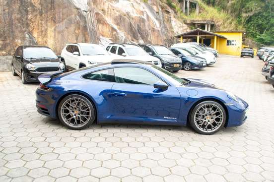PORSCHE-911-2022