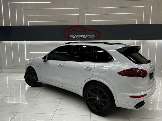 PORSCHE-CAYENNE-3.0 S PLATINUM EDITION V6 HÍBRIDO 4P TIPTRONIC PORSCHE-CAYENNE-2017