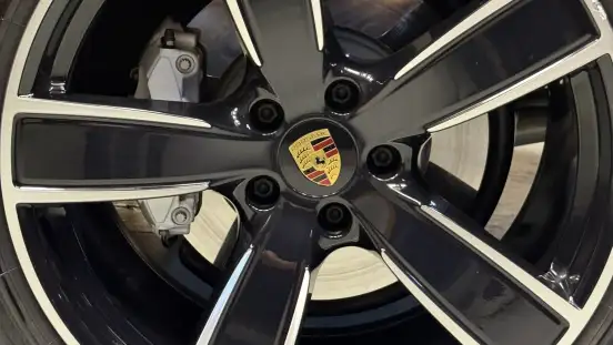 PORSCHE-CAYENNE-2022