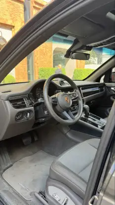 PORSCHE-MACAN-2022