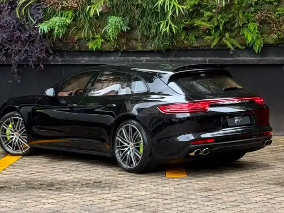 PORSCHE-PANAMERA-2.9 V6 E-HYBRID 4 SPORT TURISMO PDK PORSCHE-PANAMERA-2018
