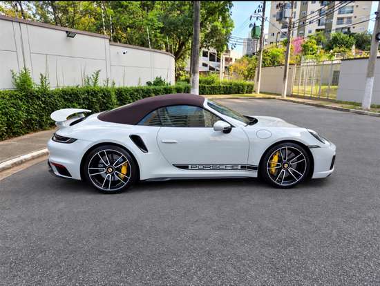 PORSCHE-911-2023
