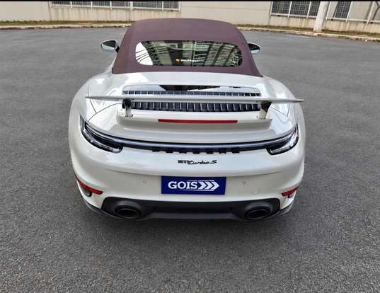 PORSCHE-911-2023