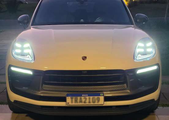 PORSCHE-MACAN-2025