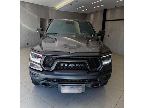 RAM-1500-5.7 V8 GASOLINA REBEL CD 4X4 AUTOMÁTICO RAM-1500-2023