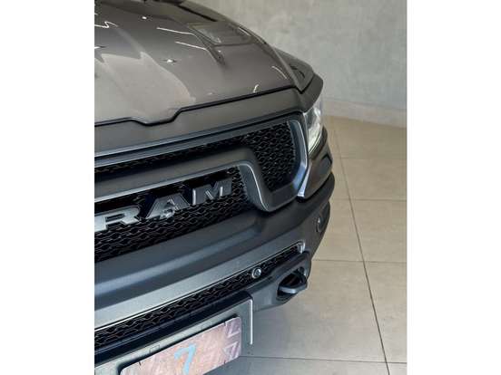 RAM-1500-5.7 V8 GASOLINA REBEL CD 4X4 AUTOMÁTICO RAM-1500-2023