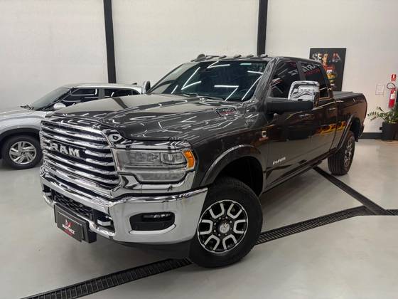 RAM 3500 6.7 I6 TURBO DIESEL LIMITED LONGHORN CD 4X4  AUTOMÁTICO