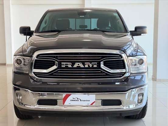 RAM-CLASSIC-5.7 V8 GASOLINA LARAMIE CD 4X4 AUTOMÁTICO RAM-CLASSIC-2023