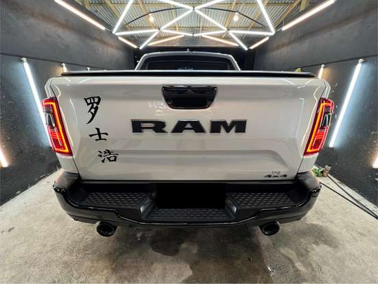 RAM-RAMPAGE-2.0 HURRICANE 4 TURBO GASOLINA R/T 4X4 AUTOMÁTICO RAM-RAMPAGE-2025