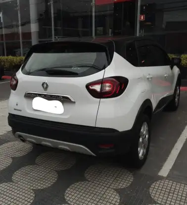 RENAULT-CAPTUR-2018