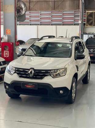 RENAULT-DUSTER-2023