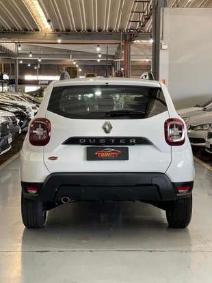 RENAULT-DUSTER-2023